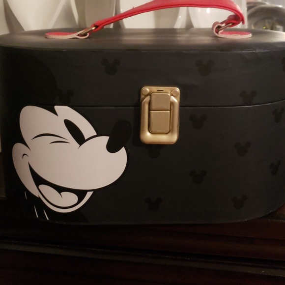 Tri Costal Handbags - DISNEY Mickey Mouse Bag
